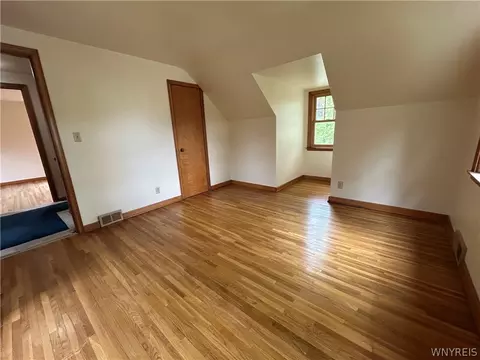 28 Allenhurst Rd, Buffalo, NY 14214 photo 34