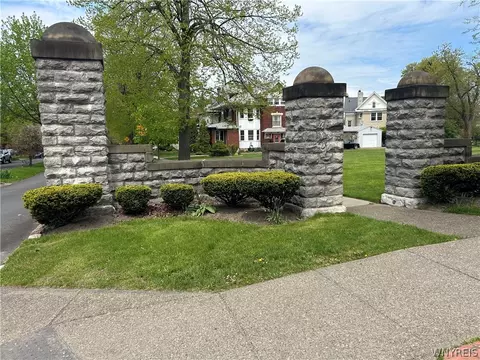 28 Allenhurst Rd, Buffalo, NY 14214 photo 10