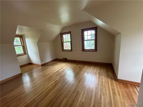 28 Allenhurst Rd, Buffalo, NY 14214 photo 35