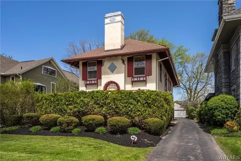 840 W Delavan Ave, Buffalo, NY 14209