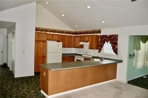 63 Mosside, West Seneca, NY 14224 photo 5