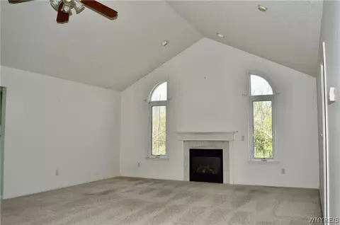 63 Mosside, West Seneca, NY 14224 photo 2