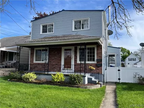 2733 Whitney Ave, Niagara Falls, NY 14301