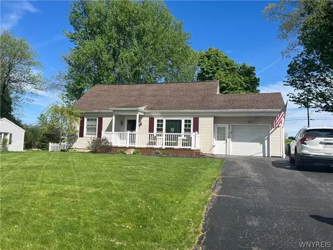 203 Cape Cod, Rochester, NY 14623