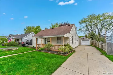 221 Barnsdale Ave, West Seneca, NY 14224