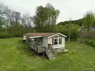 10808 Delevan Elton Rd, Delevan, NY 14042