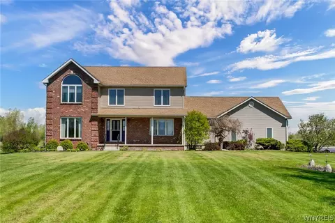 11578 Westwood Rd, Alden, NY 14004