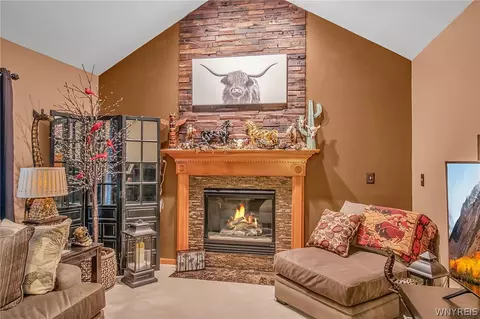 8 Cobblestone Ct, Lancaster, NY 14086 photo 16