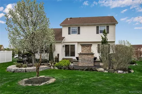 8 Cobblestone Ct, Lancaster, NY 14086 photo 39