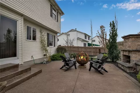 8 Cobblestone Ct, Lancaster, NY 14086 photo 43