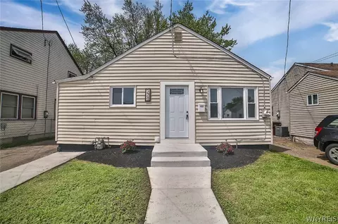 224 Roland St, Sloan, NY 14212