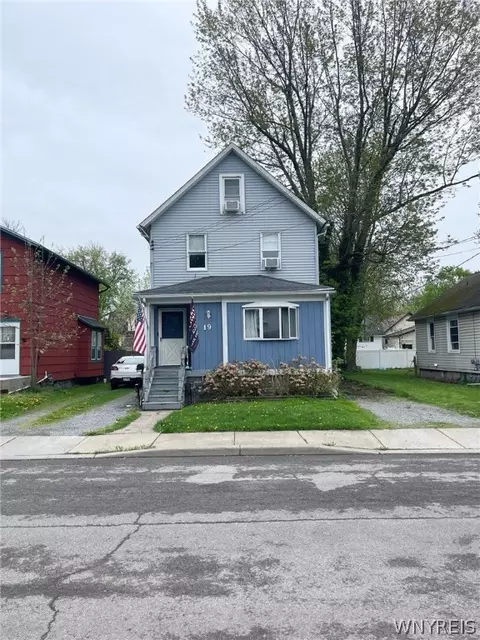 19 Loretta St, Tonawanda, NY 14150