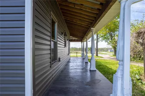 2463 Brown Rd, Pembroke, NY 14036 photo 6