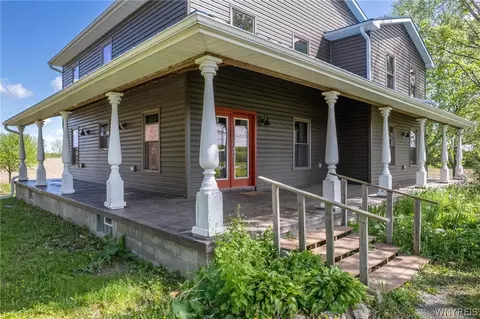 2463 Brown Rd, Pembroke, NY 14036 photo 4