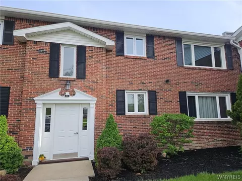 1101 Reserve Rd #8, West Seneca, NY 14224