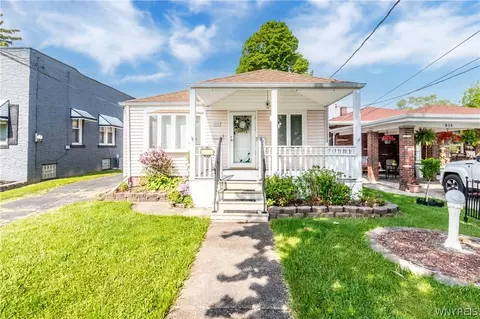 810 91st St, Niagara Falls, NY 14304