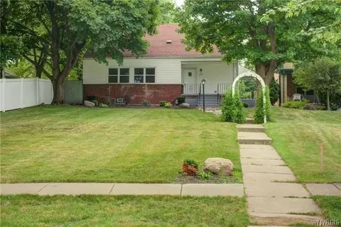 281 Crosby Blvd, Amherst, NY 14226
