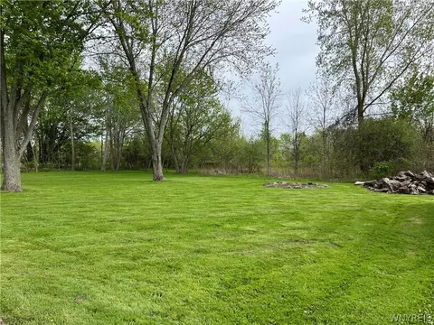 5234 Feigle Rd, Pendleton, NY 14094 photo 3