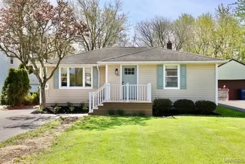 265 Akron St, Lockport, NY 14094