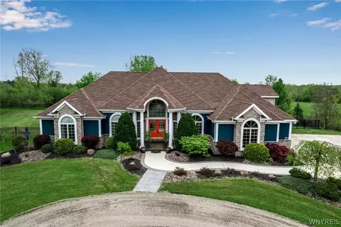 1331 Bowen Rd, Elma, NY 14059