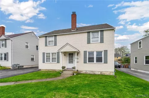 60 Garden Rd, Cheektowaga, NY 14225