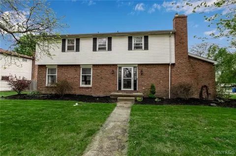 448 Cottonwood Dr, Amherst, NY 14221