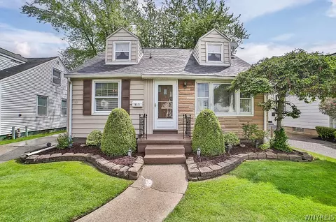113 Bering Ave, Buffalo, NY 14223
