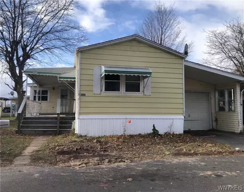 6035 S Transit306 Woodcrest Rd, Lockport, NY 14094
