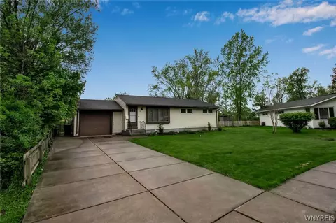 24 Cornell Dr, Depew, NY 14043