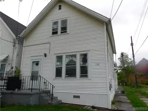 132 Gibson St, Buffalo, NY 14212