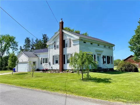 1988 Kent Rd, Carlton, NY 14477