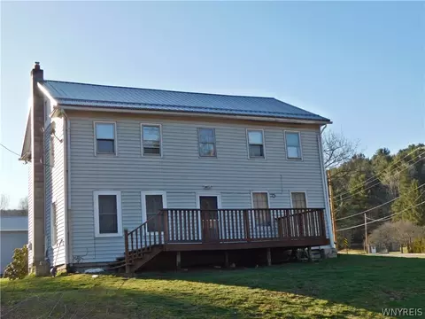 8303 Deer Creek Rd, Genesee, NY 14715