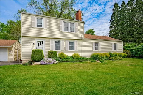 2769 The Hts, Newfane, NY 14108