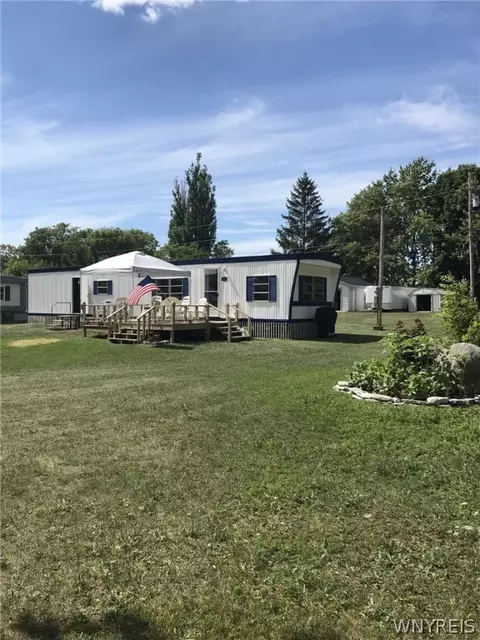 19622 S Shore Rd, Lyme, NY 13693