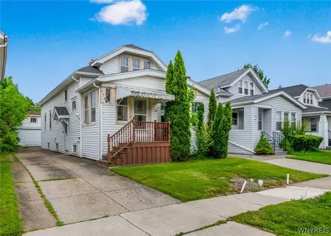 154 Tremont Ave, Kenmore, NY 14217