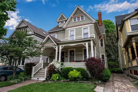 29 Saint Johns Pl, Buffalo, NY 14201