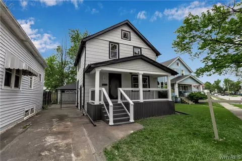105 Bickford Ave, Buffalo, NY 14215