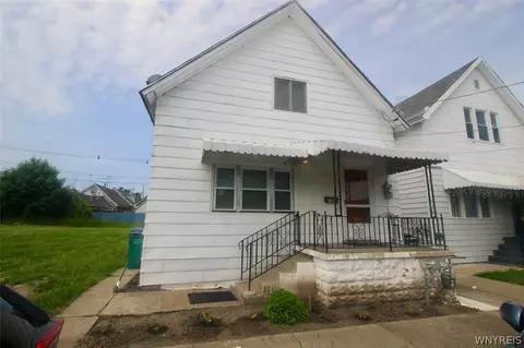 156 Clark St, Buffalo, NY 14212
