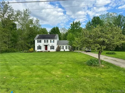 13248 Martin Rd, Newstead, NY 14001