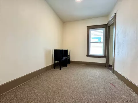 475 7th St, Buffalo, NY 14201 photo 14