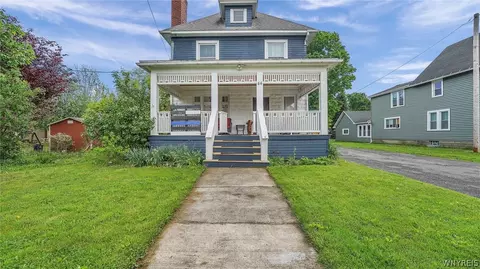 44 Maple St, Arcade, NY 14009 photo 2