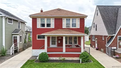 240 W Girard Blvd, Buffalo, NY 14217