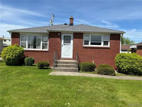 1218 George Urban Blvd, Cheektowaga, NY 14225