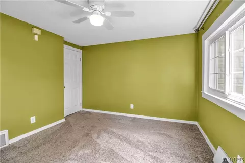 492 Aurora St, Lancaster, NY 14086 photo 27