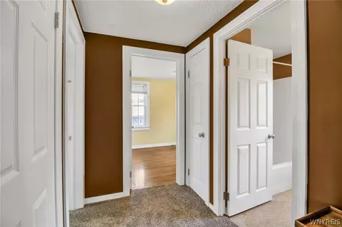 492 Aurora St, Lancaster, NY 14086 photo 21