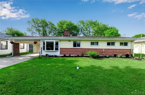 36 Lee St, Depew, NY 14043