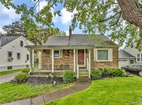 89 Greenfield Ave, West Seneca, NY 14224