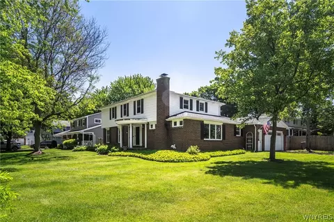 94 Eastwick Dr, Amherst, NY 14221