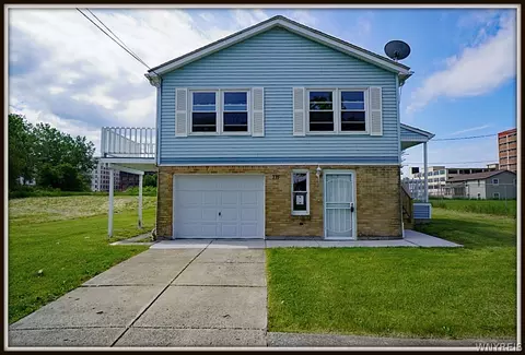 595 S Division St, Buffalo, NY 14210