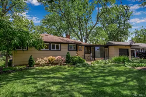 187 Getzville Rd, Amherst, NY 14226